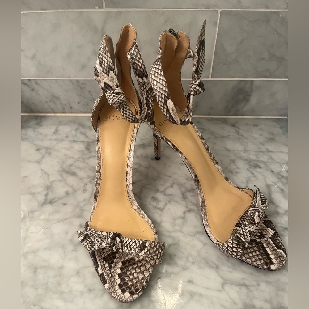 Alexandre Birman gray python heels 39.5